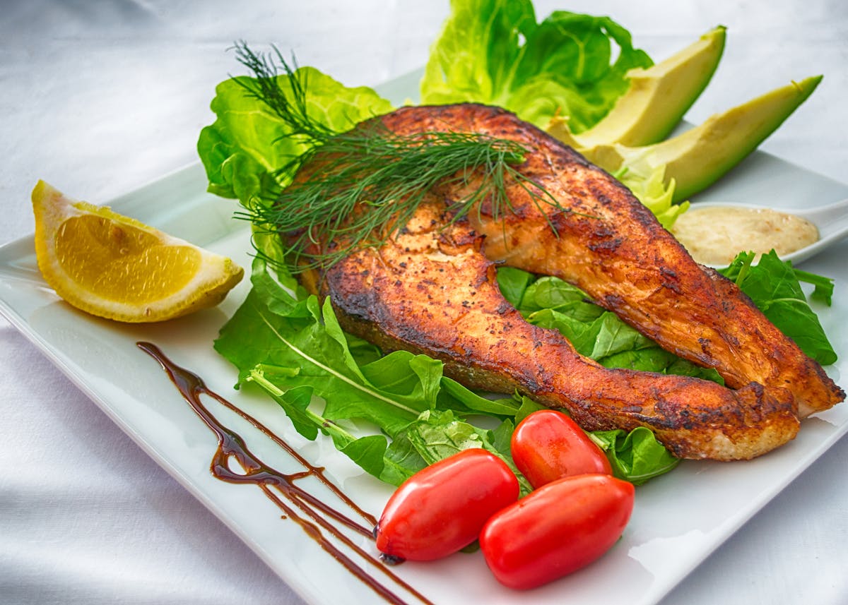 Şanlıurfa balık restoranı ızgara levrek tabağı
